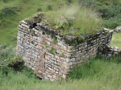 RESTOS ARQUEOLOGICOS DE CARIHUAIN Y ANDAMARCA 06